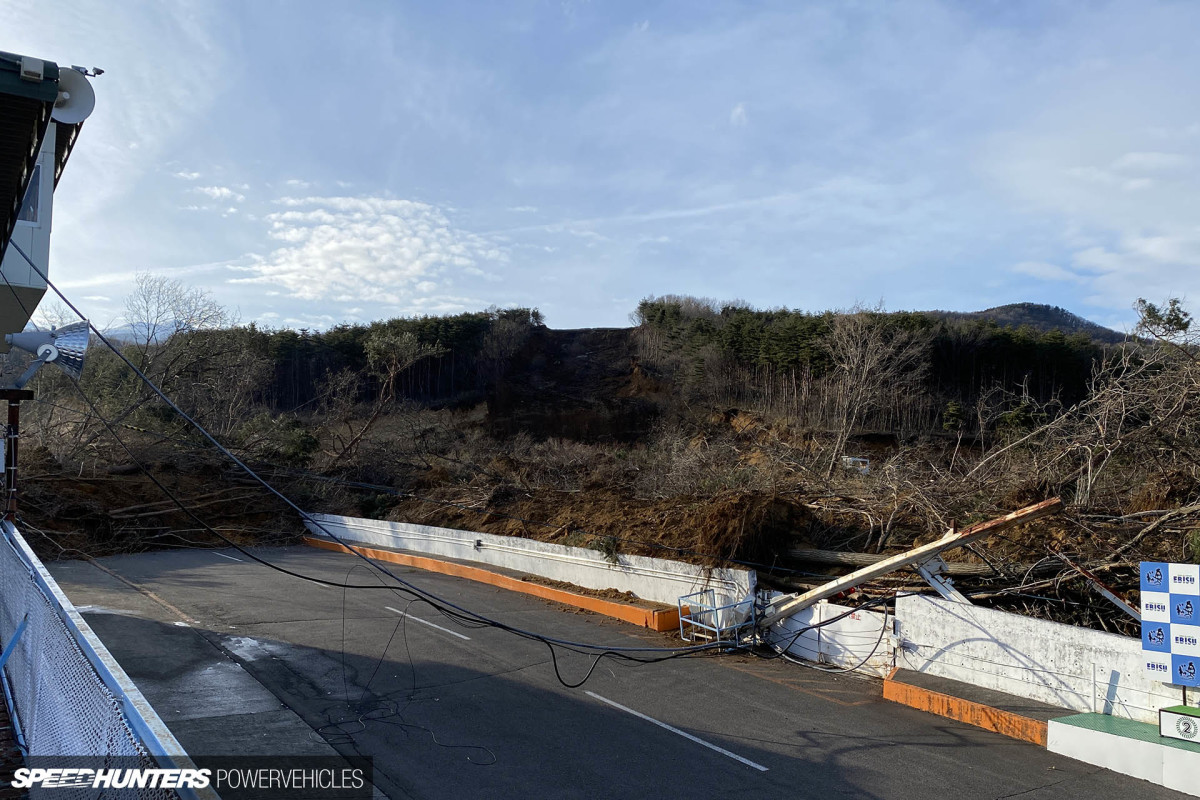 ebisu_earthquake_21_dino_dalle_carbonare_08
