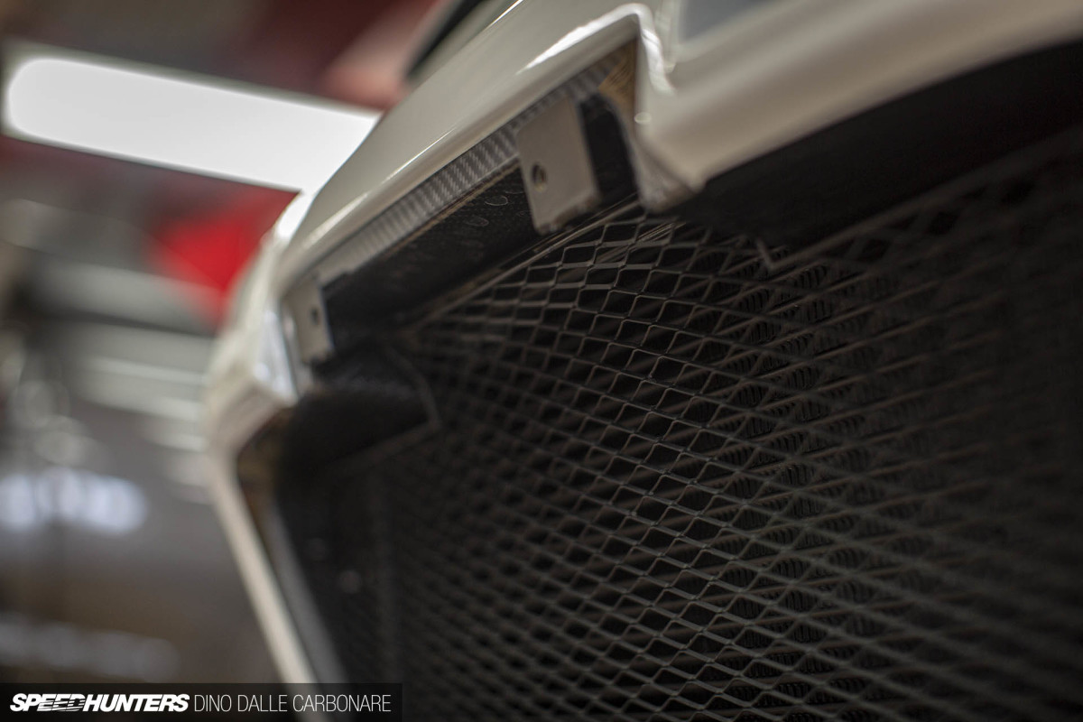 built_by_legends_r32_gtr_dino_dalle_carbonare_04