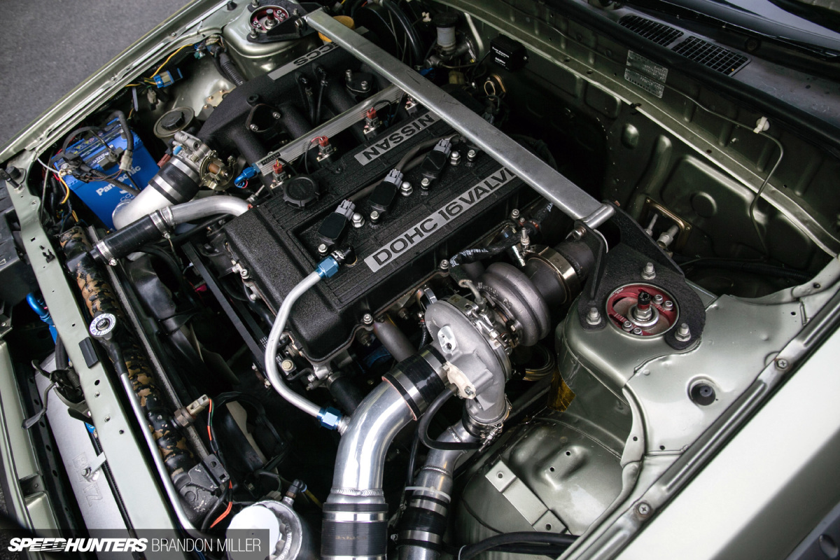 Speedhunters_Brandon_Miller_R30 engine bay