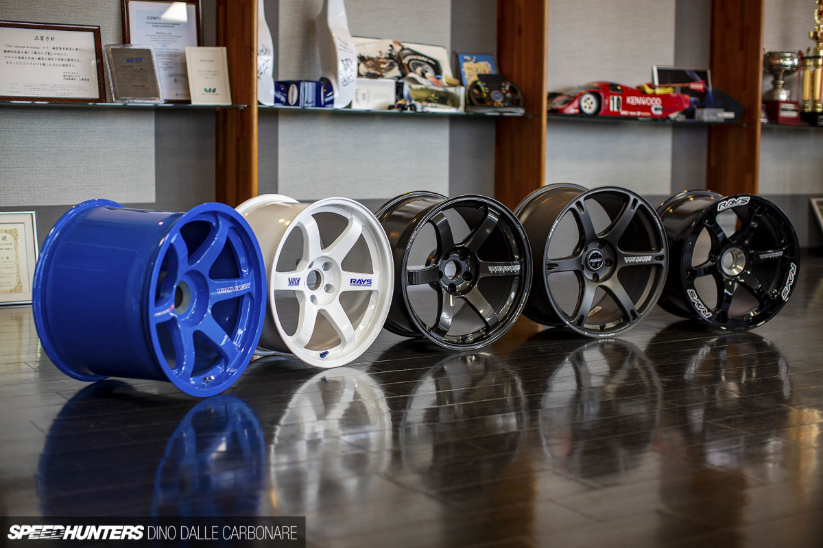 rays_volk_racing_dino_dalle_carbonare_01