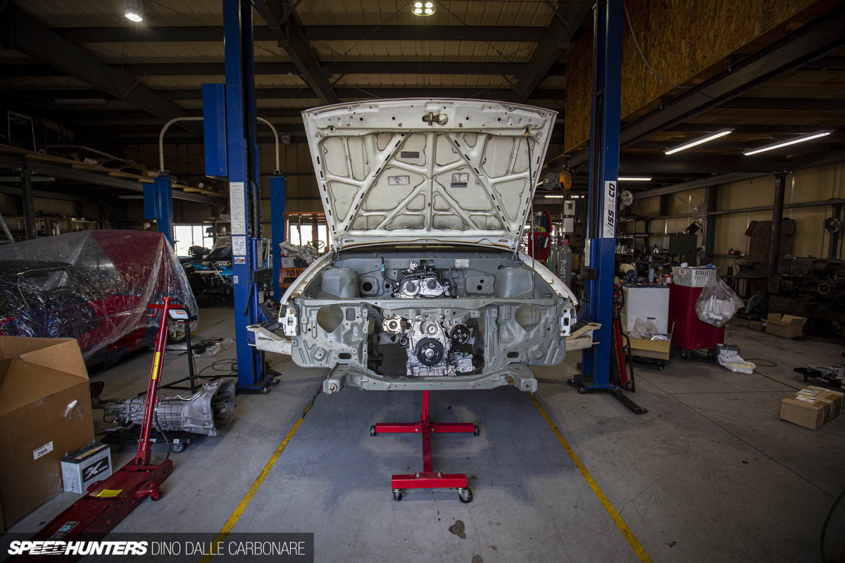 daddy_motor_works_g16e_ae86_dino_dalle_carbonare_01