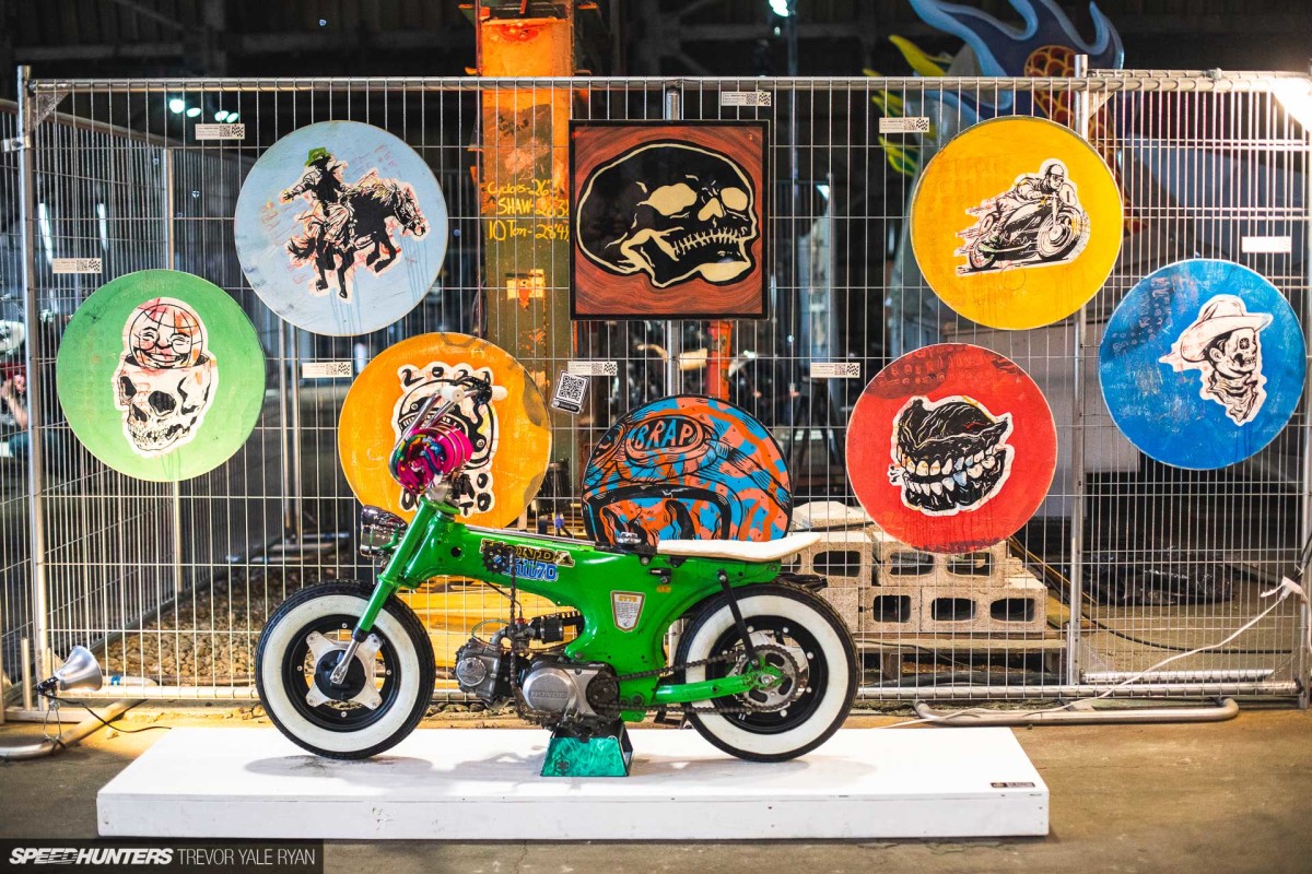 2021-1Moto-Seats-Tanks-Art_Trevor-Ryan-Speedhunters_062_8105