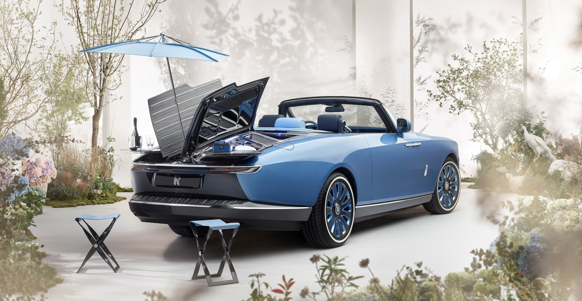 Rolls-Royce Boat Tail Hosting Suite and Parasol Lifestyle