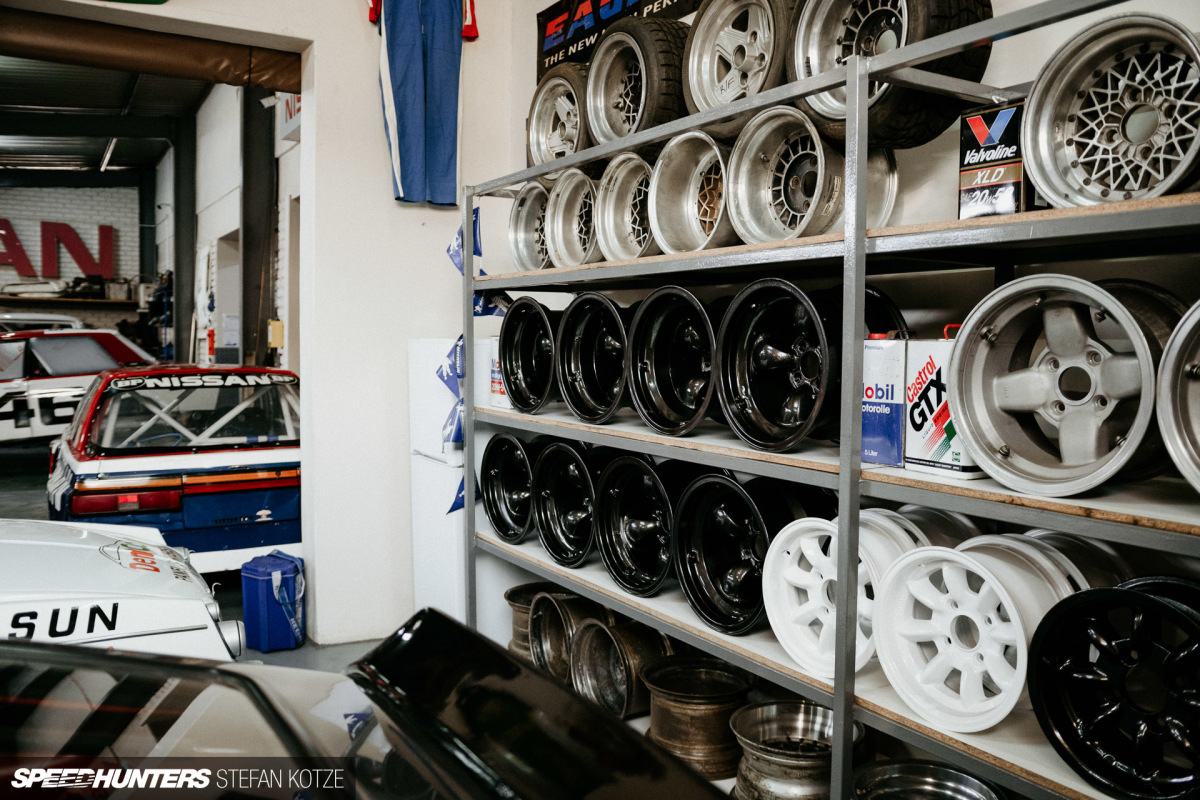 The_Datsun_Shop_stefan_kotze_Speedhunters (39)