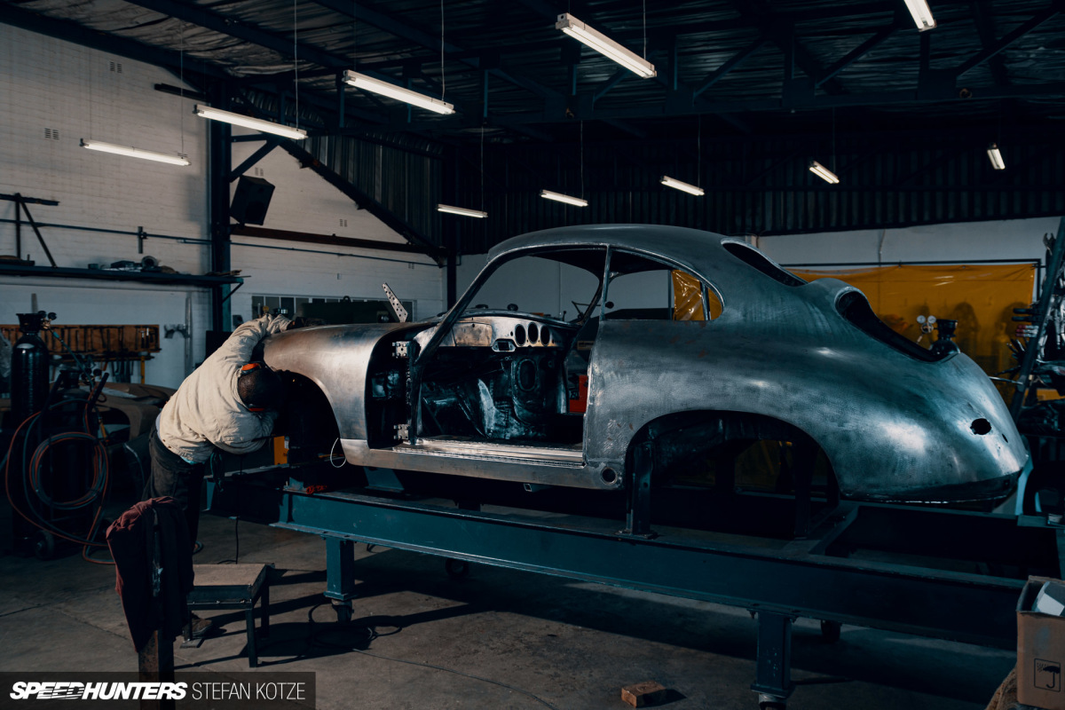 stefan-kotze-speedhunters-english-wheel-fabrication (12)