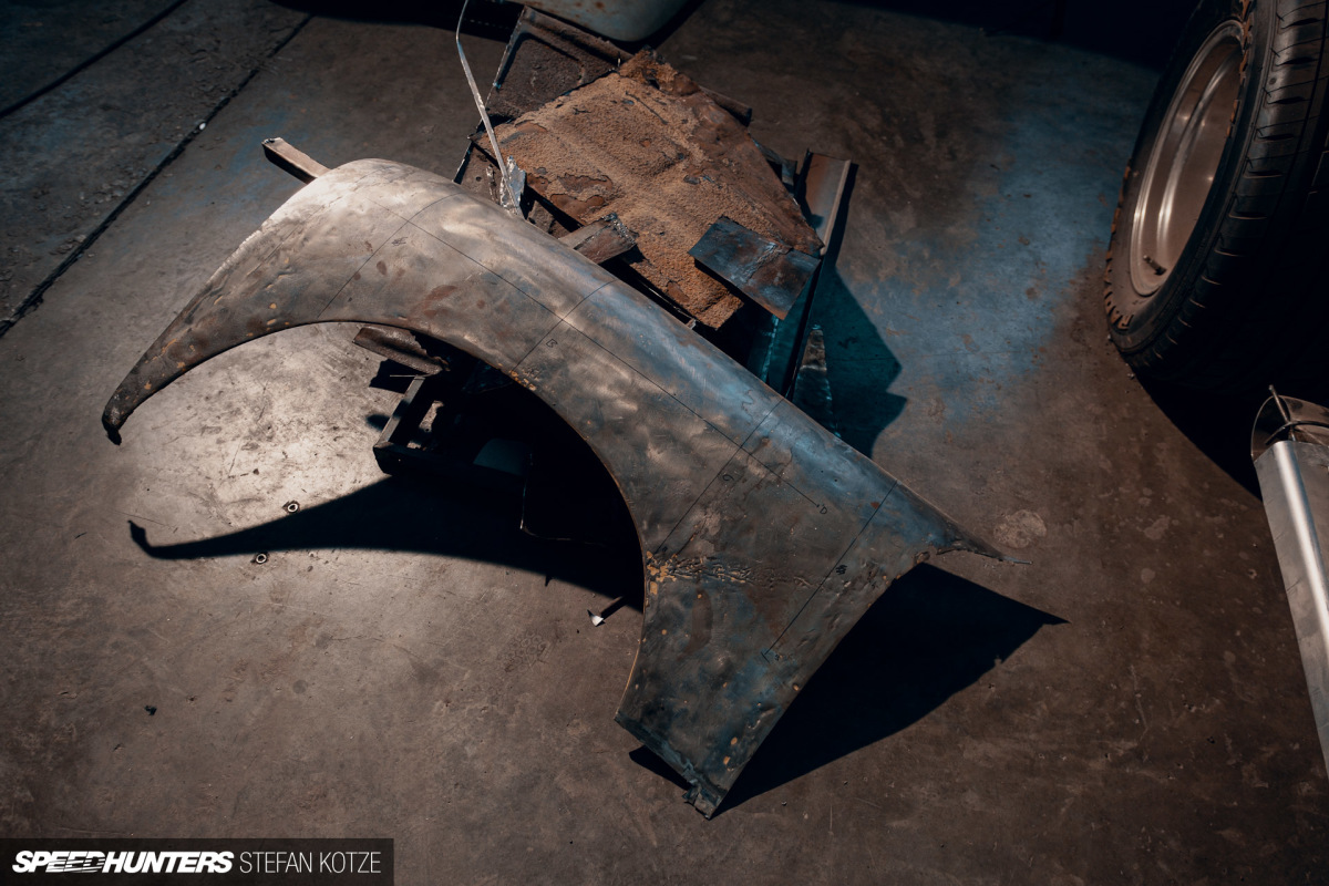 stefan-kotze-speedhunters-english-wheel-fabrication (18)