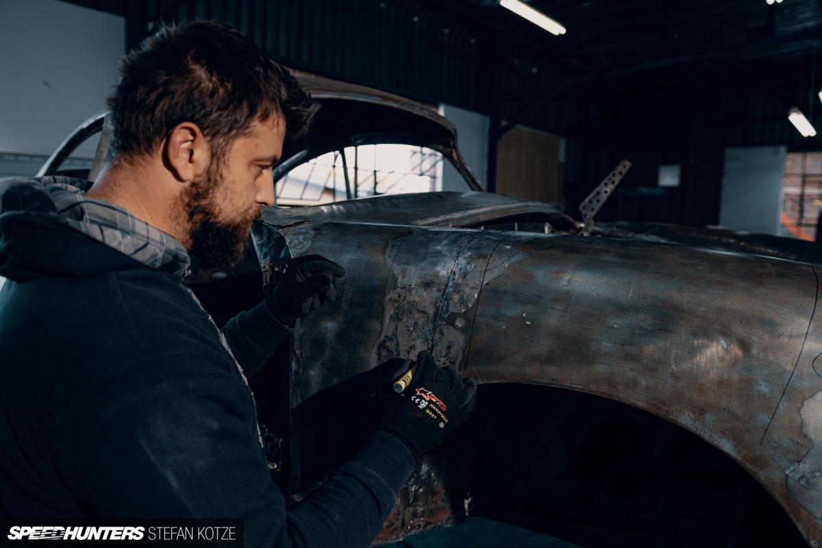 stefan-kotze-speedhunters-english-wheel-fabrication (30)
