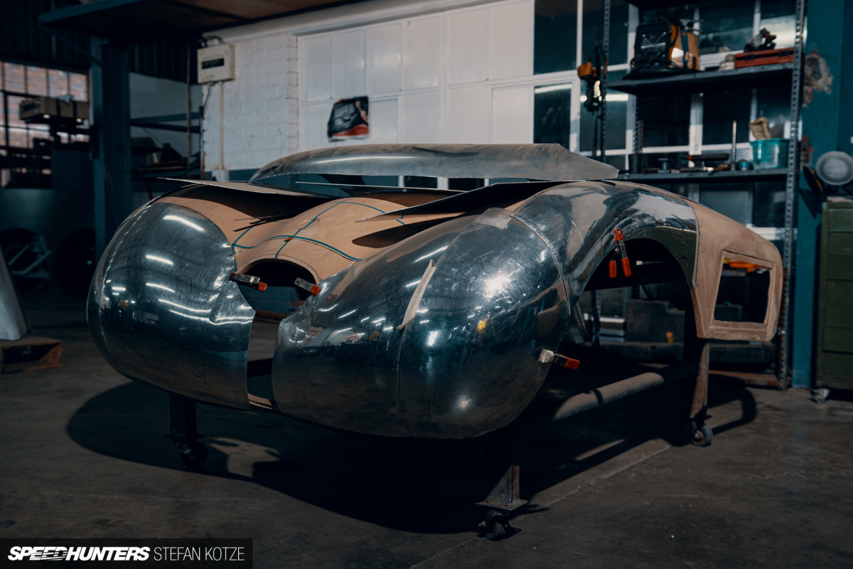stefan-kotze-speedhunters-english-wheel-fabrication (38)