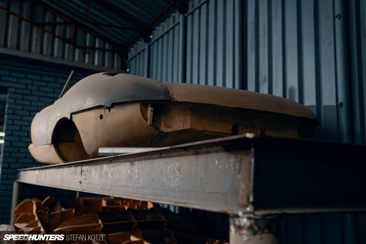 stefan-kotze-speedhunters-english-wheel-fabrication (77)