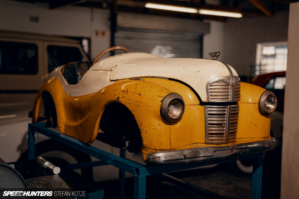 stefan-kotze-speedhunters-english-wheel-fabrication (93)