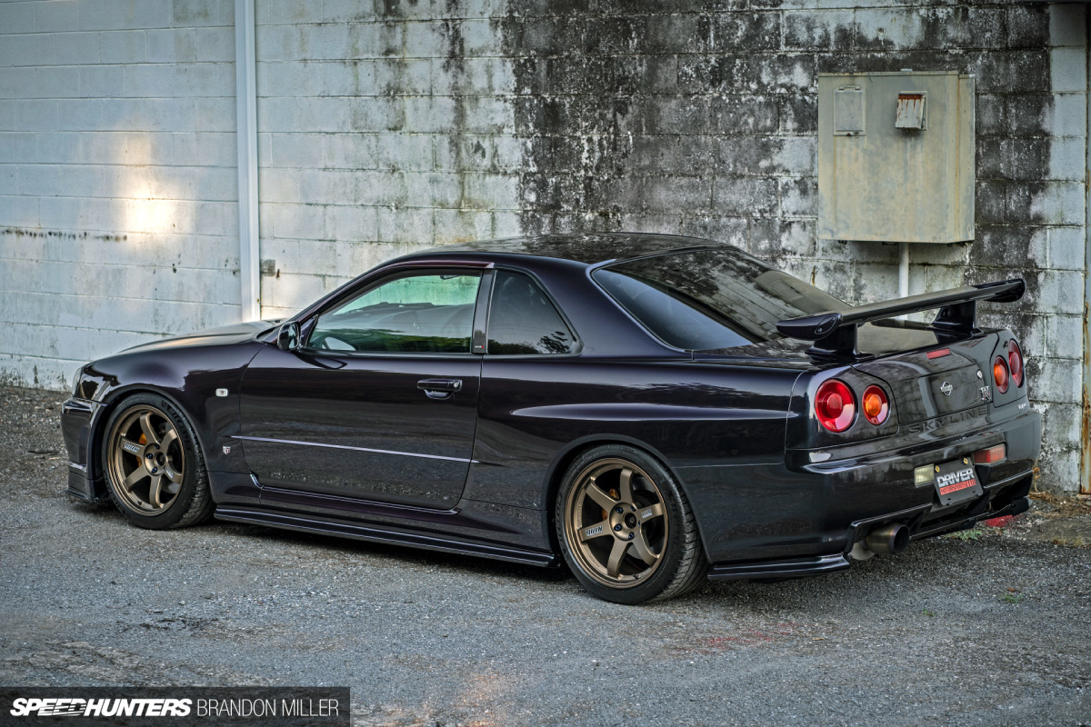 Speedhunters_R34static-13
