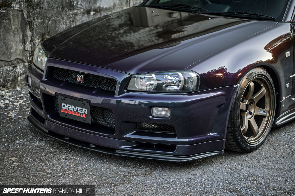 Speedhunters_R34static-14