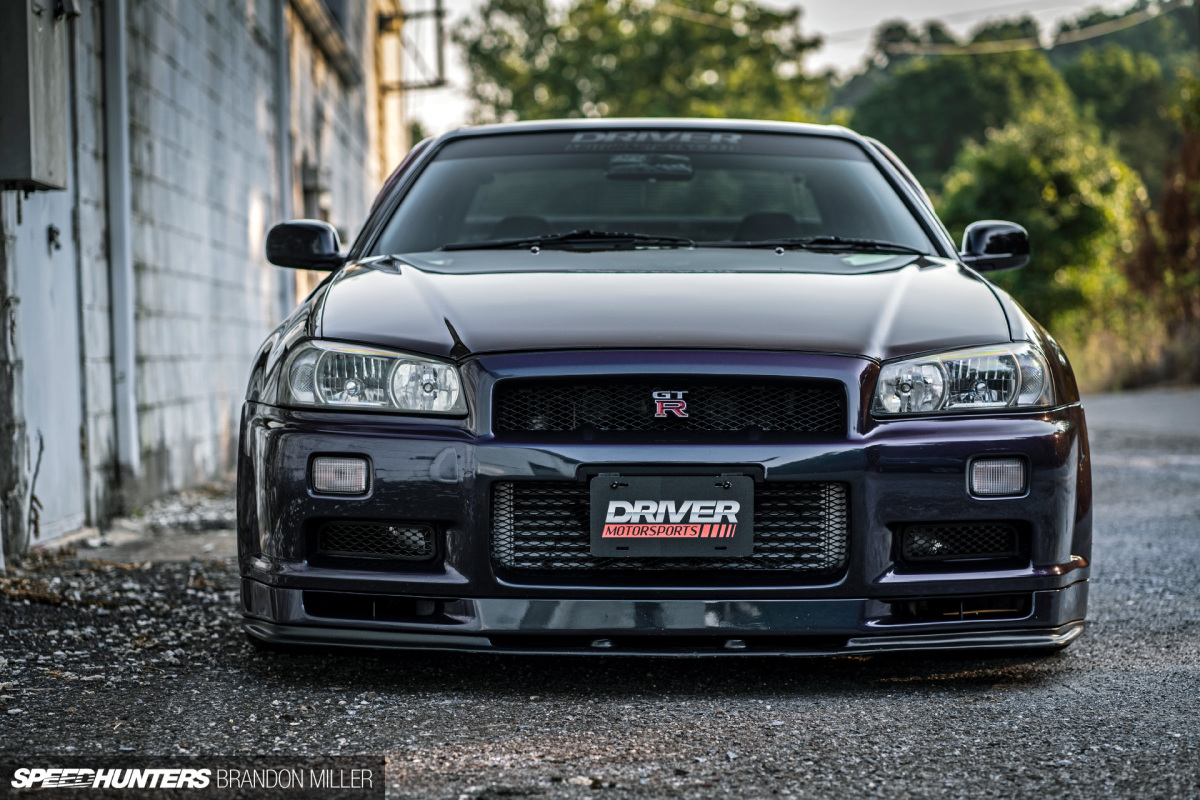 Speedhunters_R34static-19