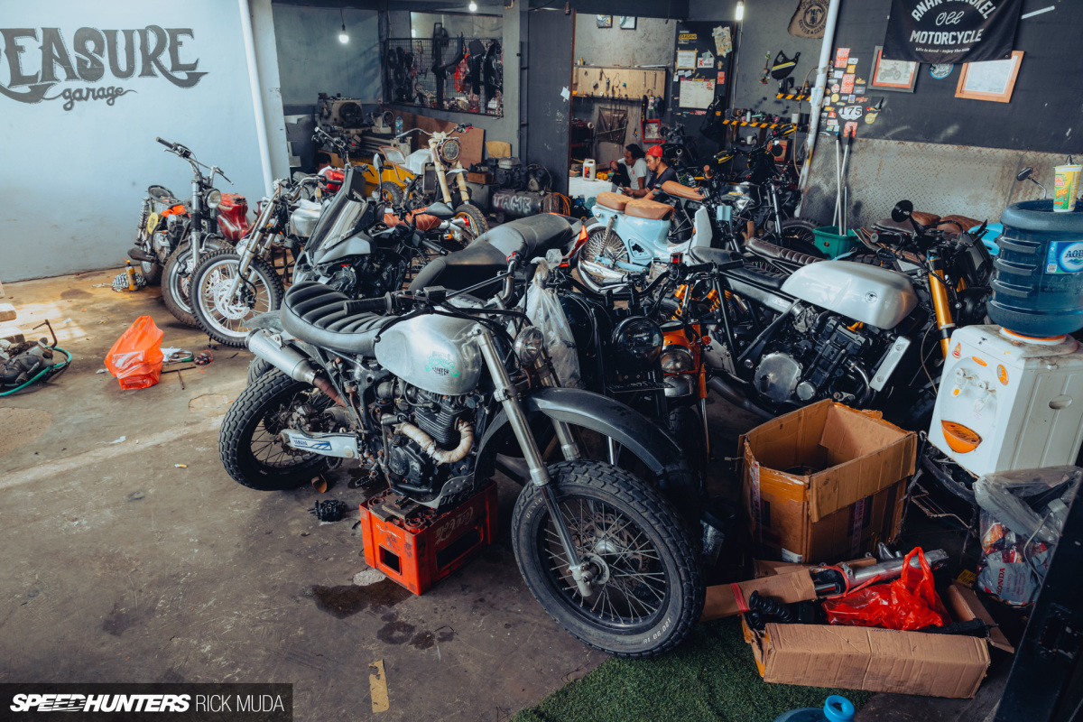 Speedhunters_Treasure_Garage_Bali_ARD_0970