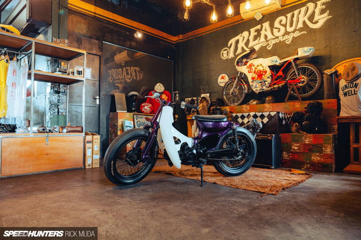 Speedhunters_Treasure_Garage_Bali_ARD_1103