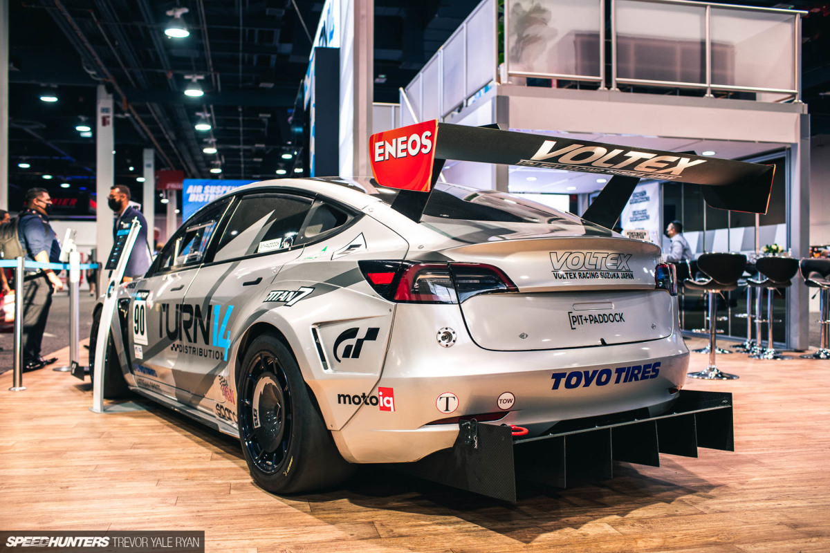 2021-SEMA-Show-KW-Suspension_Trevor-Ryan-Speedhunters_047_9692
