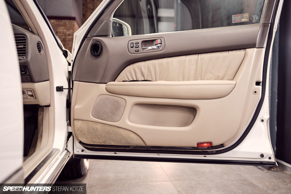stefan-kotze-speedhunters-lexus-ls400 (43)