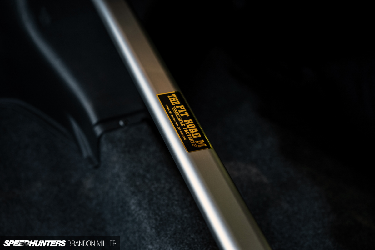 SH_3000GTO rear bar
