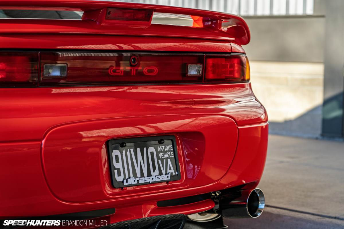 SH_3000GTO rear detail