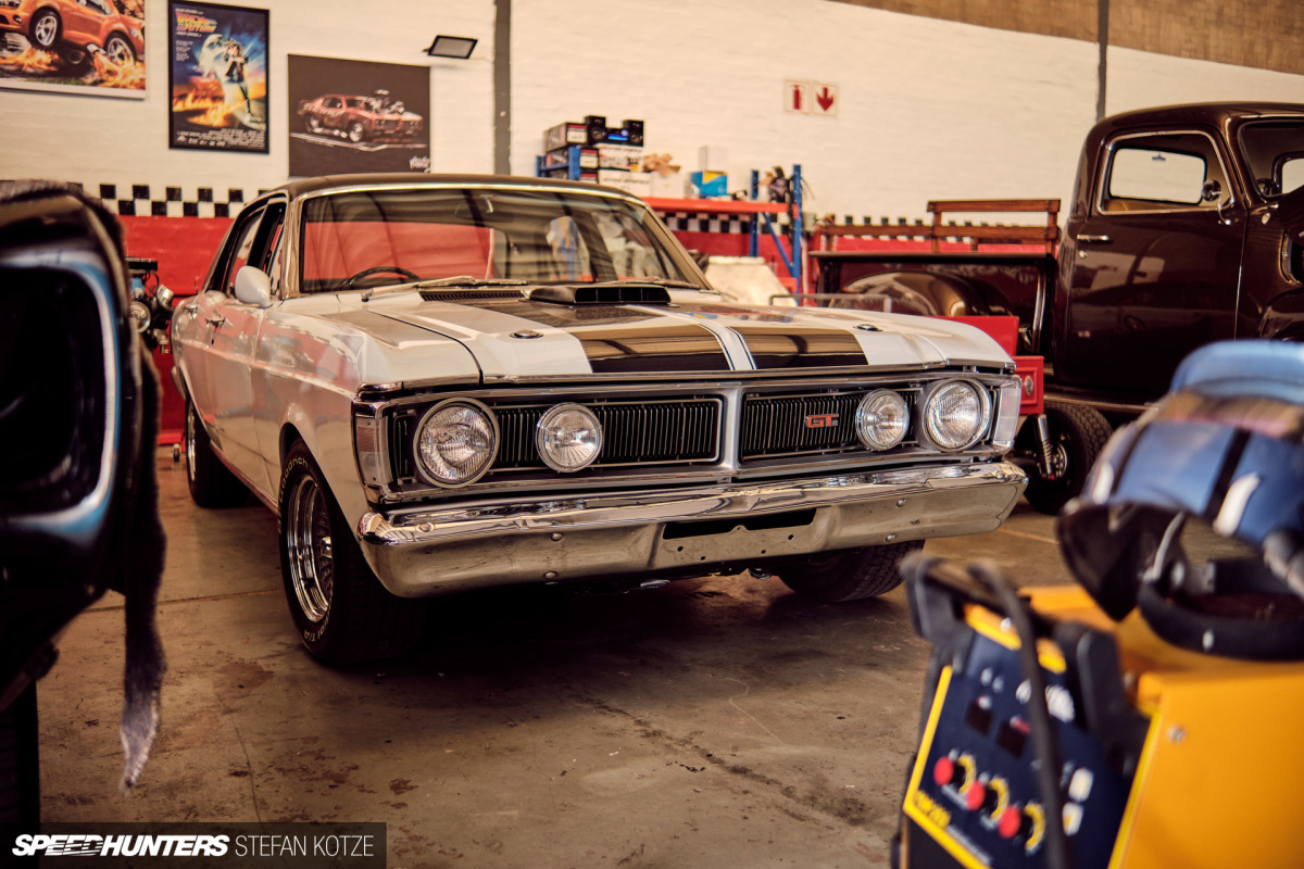 stefan-kotze-speedhunters-lexus-ls400-exhaust (31)