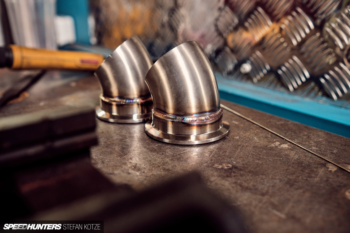 stefan-kotze-speedhunters-lexus-ls400-exhaust (67)