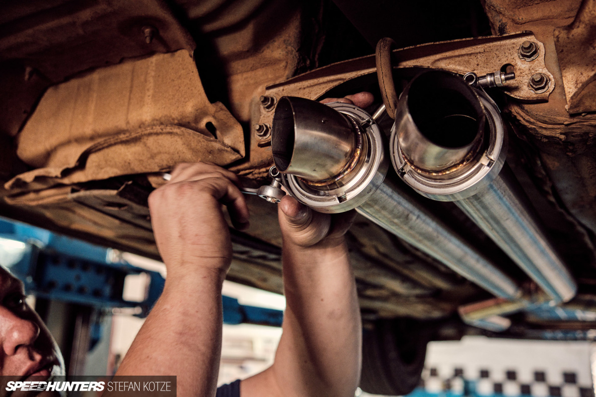 stefan-kotze-speedhunters-lexus-ls400-exhaust (68)