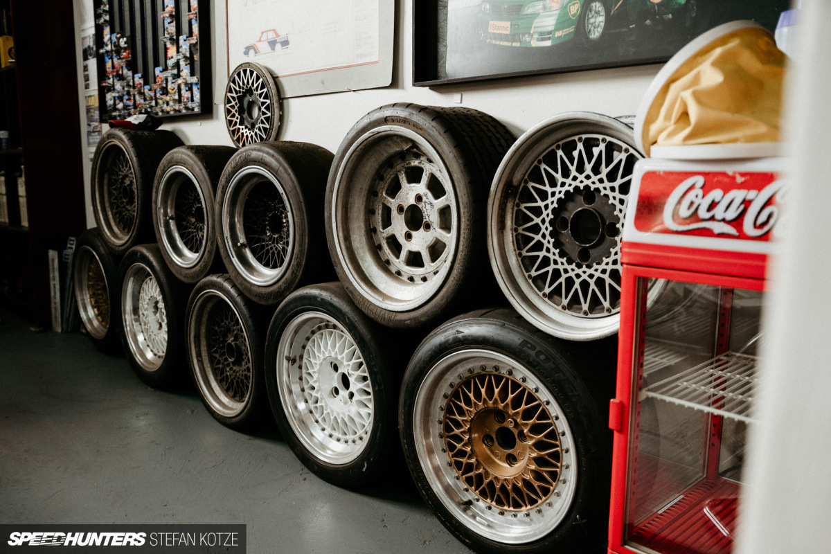The_Datsun_Shop_stefan_kotze_Speedhunters (69)