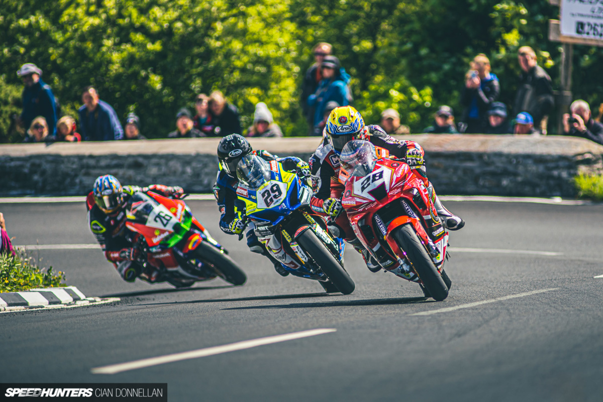 Isle_of_Man_TT_on_Speedhunters_Pic_By_Cian_Don (149)