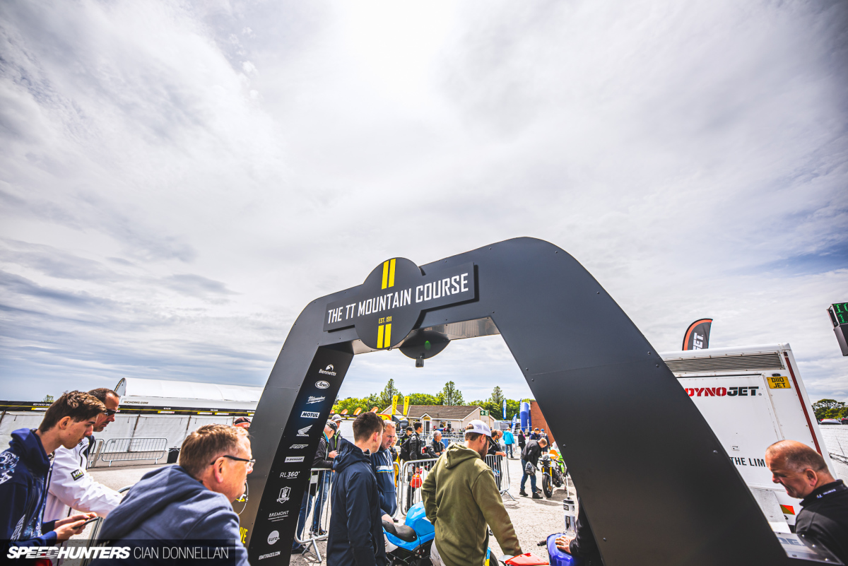 Isle_of_Man_TT_on_Speedhunters_Pic_By_Cian_Don (29)