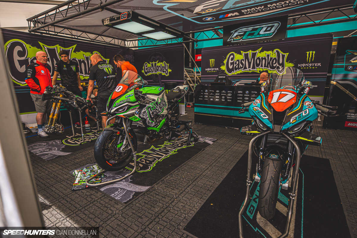 Isle_of_Man_TT_on_Speedhunters_Pic_By_Cian_Don (35)