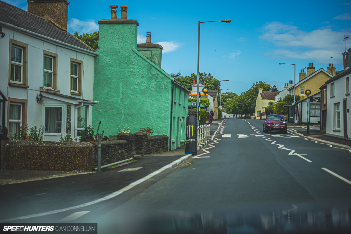Lapping_The_TT_Course_Pic_By_CianDon (129)