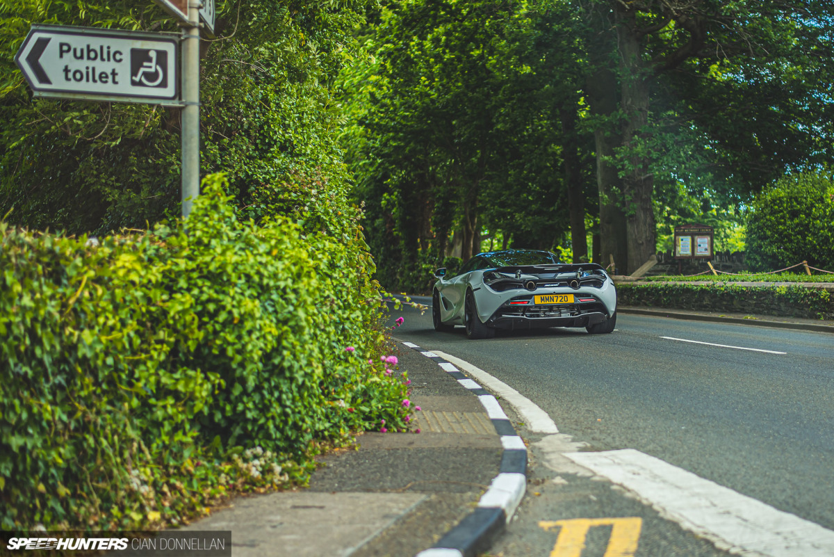 Lapping_The_TT_Course_Pic_By_CianDon (149)