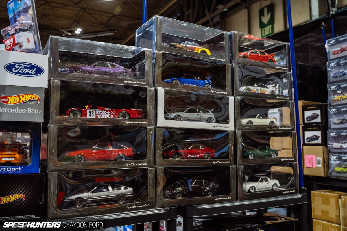 20221111 NEC Classic Models 011