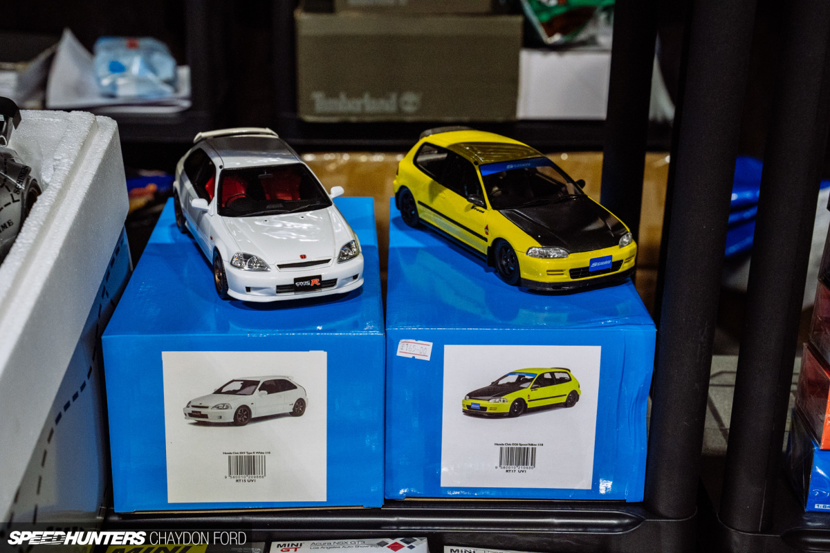 20221111 NEC Classic Models 012