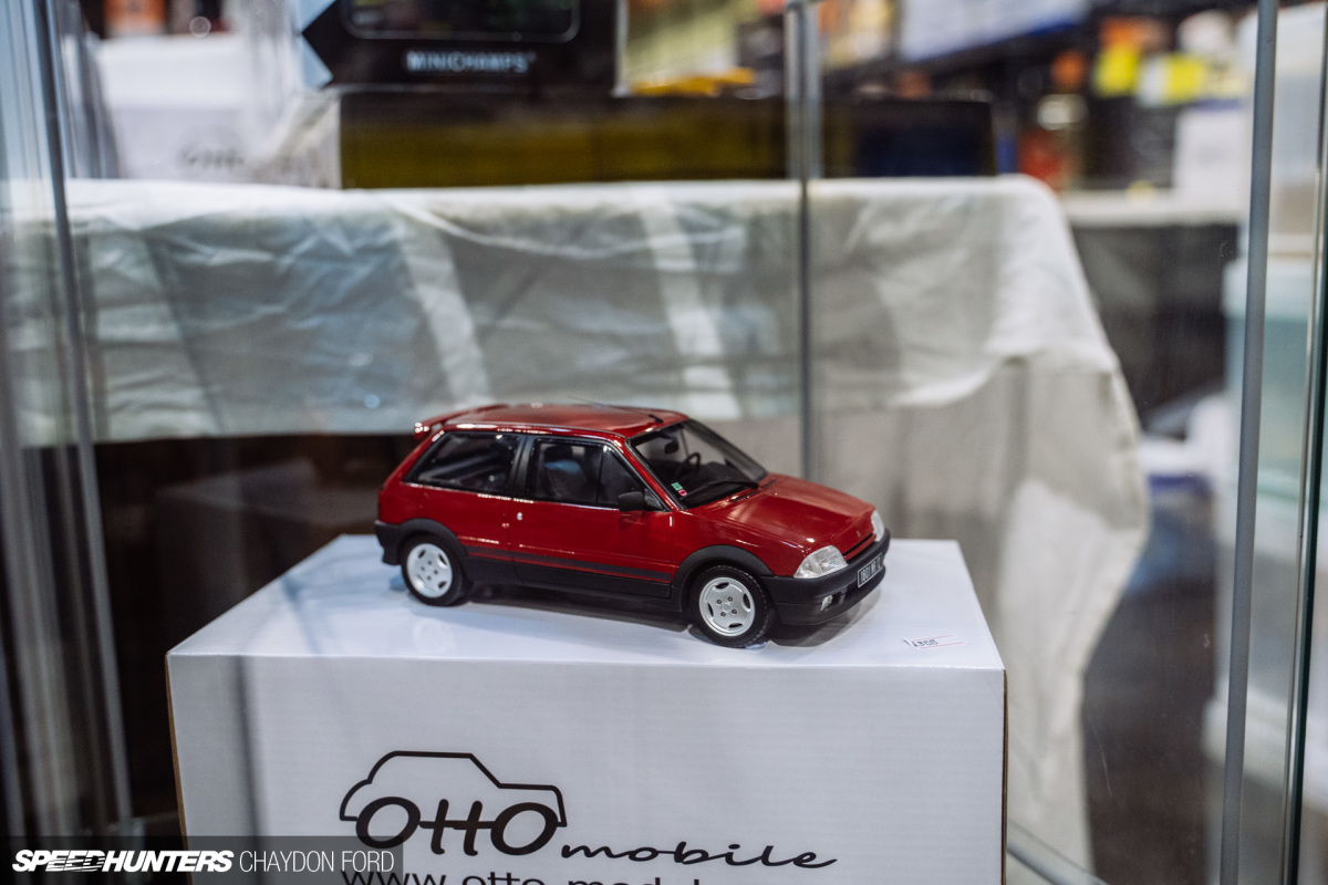 20221111 NEC Classic Models 038