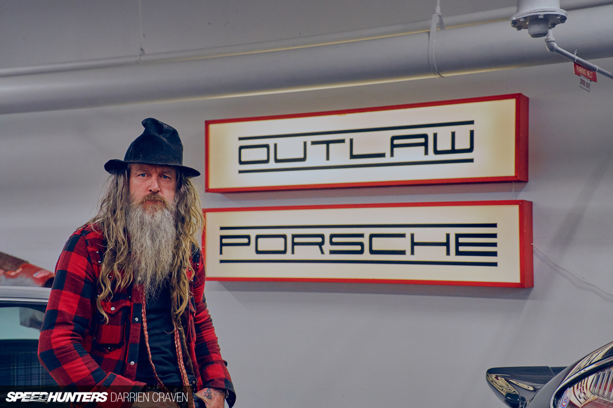 Magnus Walker UO10 6
