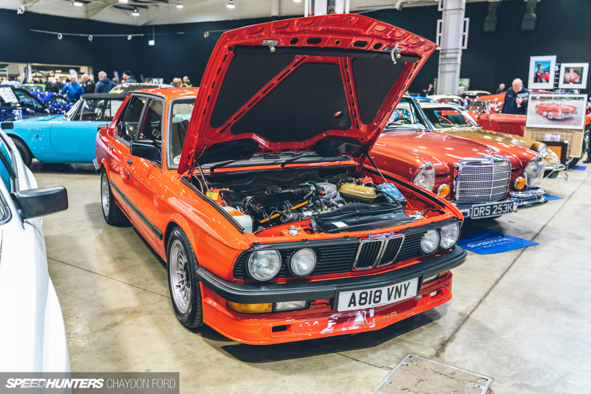 20220225 Race Retro 180
