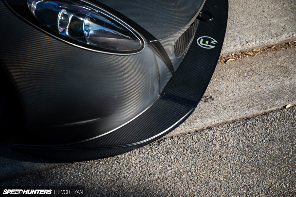 2023-Carbon-Fiber-Lotus-Roadster_Trevor-Ryan-Speedhunters_032
