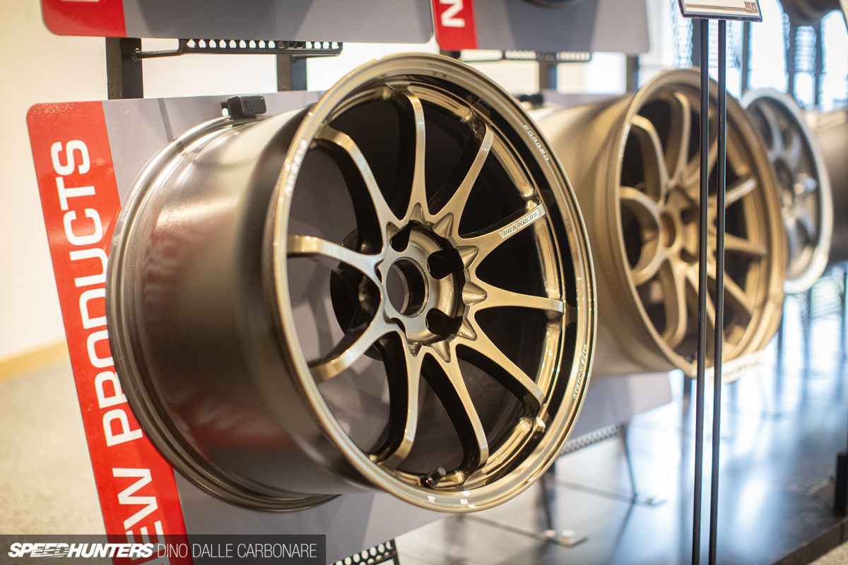 volkracing_ce28nplus_dino_dalle_carbonare_06