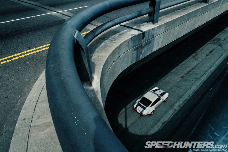 Magnus-Walker-911-STR-03