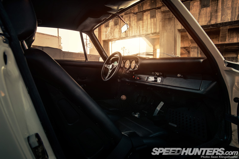 Magnus-Walker-911-STR-06