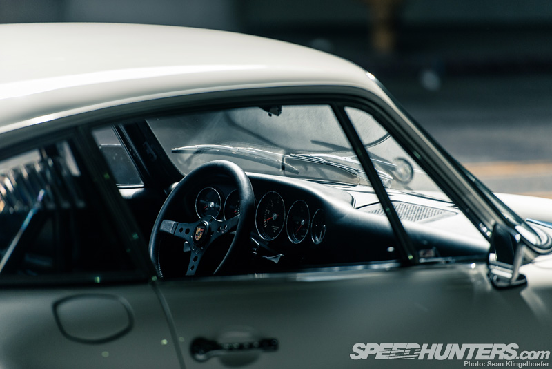 Magnus-Walker-911-STR-18