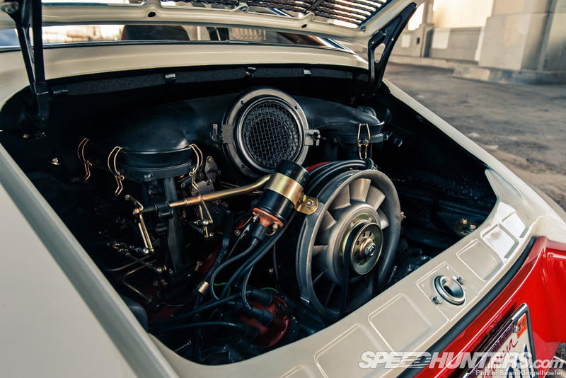 Magnus-Walker-911-STR-22