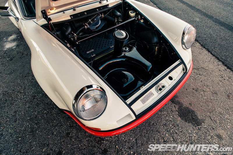 Magnus-Walker-911-STR-24