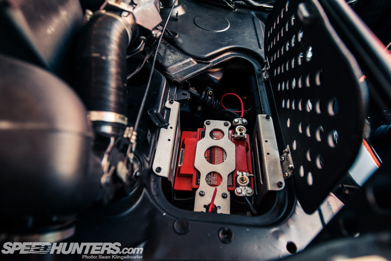 Magnus-Walker-911-STR-25