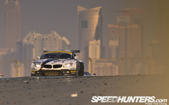 Desktops>> Dubai Rising