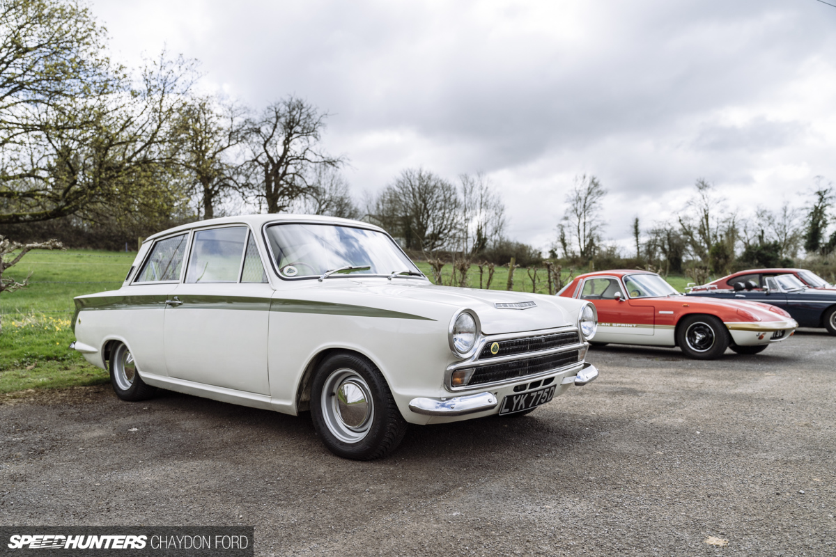 Elan Cortina SH 010