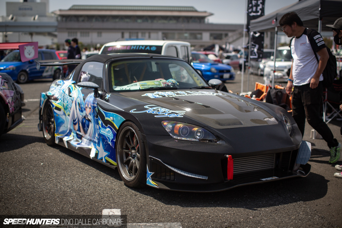 itasha_tengoku_24_dino_dalle_carbonare_02