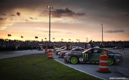 1920 x 1200 Photo by Larry Chen