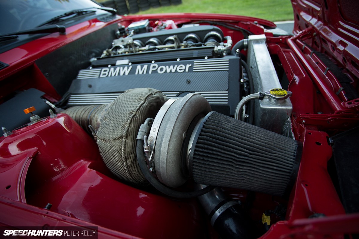 BMW-E30-30